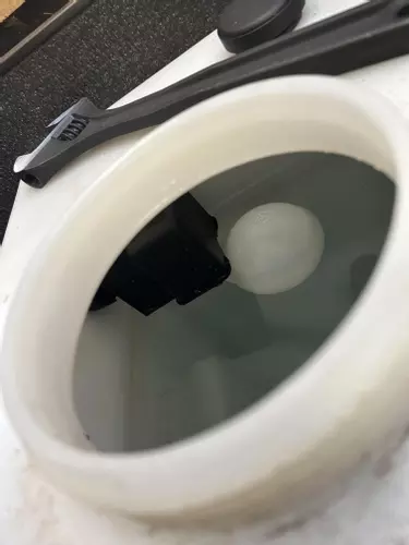 New float valve fitted inside the water tank to provide accurate and reliable level control. This upgrade helps maintain consistent water supply, preventing overflow issues and protecting the system from running dry.